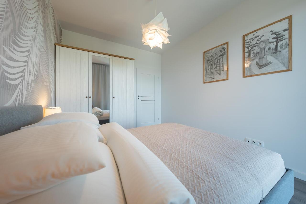 Apartamenty Tespis - Francuska Atal Park II كاتوفيتسه المظهر الخارجي الصورة