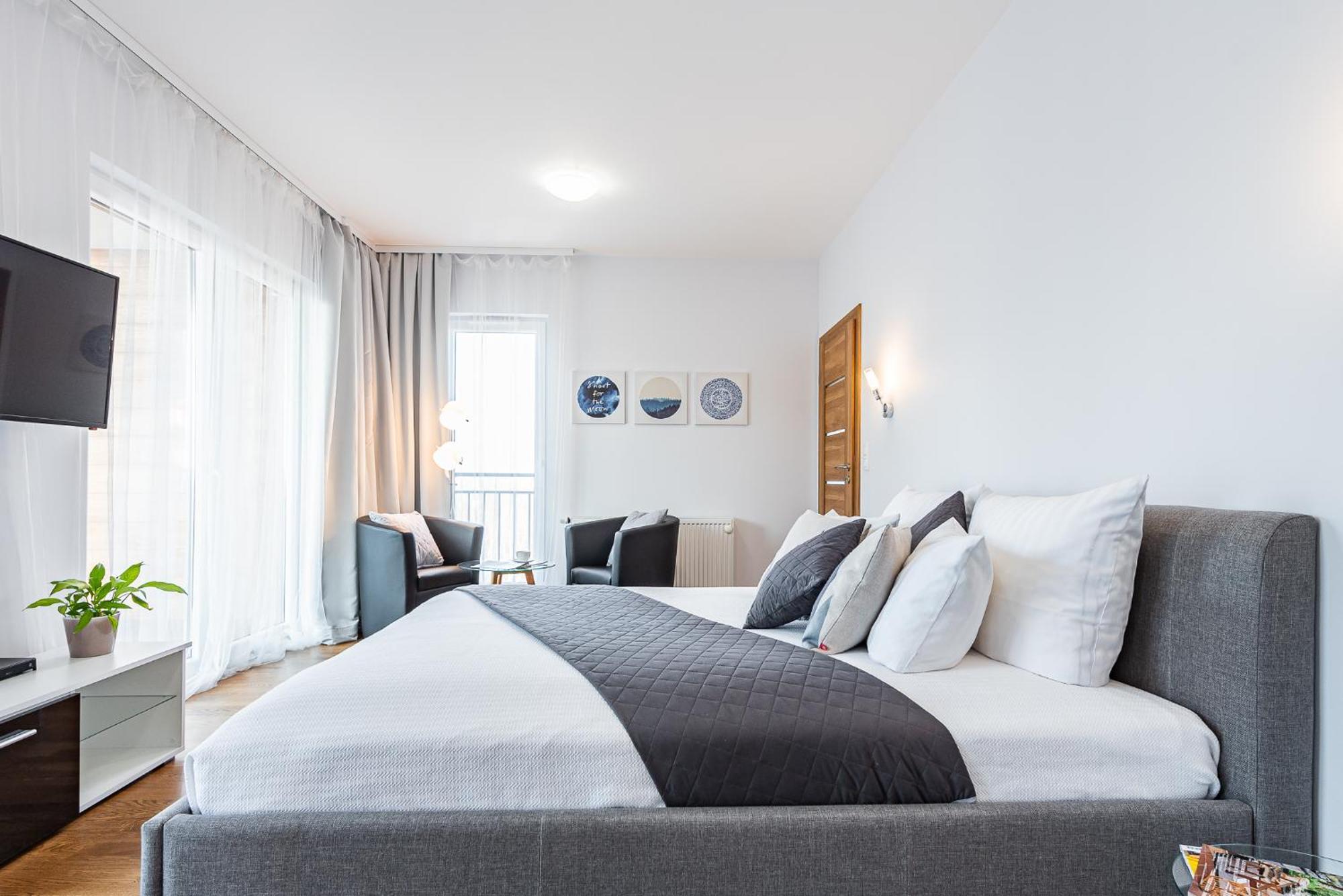 Apartamenty Tespis - Francuska Atal Park II كاتوفيتسه المظهر الخارجي الصورة