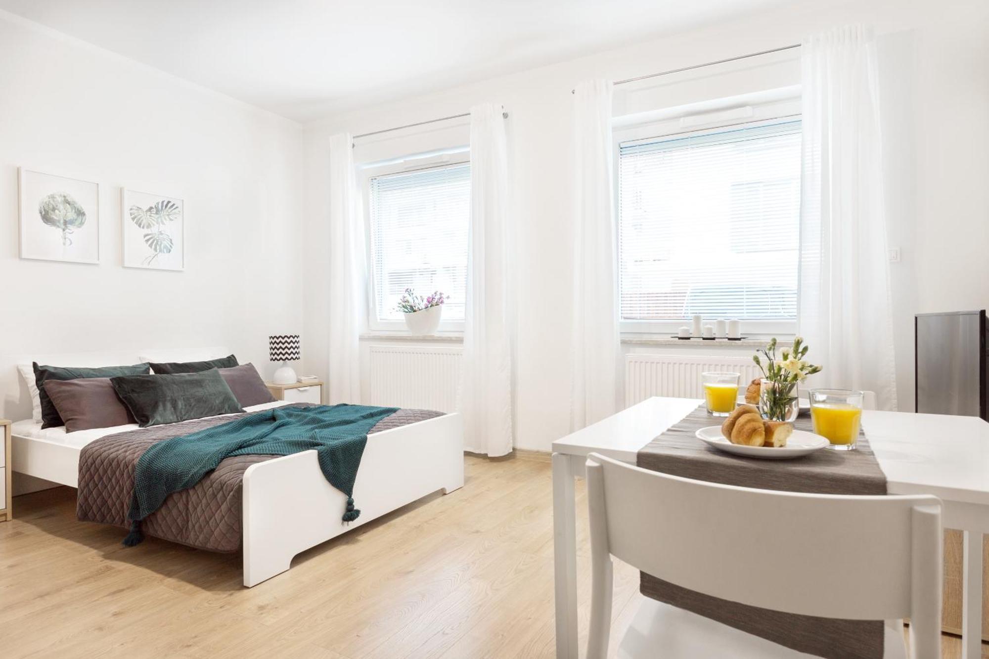 Apartamenty Tespis - Francuska Atal Park II كاتوفيتسه المظهر الخارجي الصورة